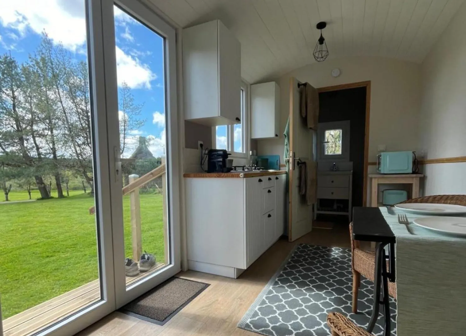 La Petite Maison Verte Plevin Campsite